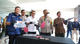 Konferensi pers ungkap kasus pencurian dengan kekerasan yang digelar di Mapolda Jateng, Selasa (15/10/2024) siang. Foto: Istimewa 