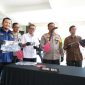 Konferensi pers ungkap kasus pencurian dengan kekerasan yang digelar di Mapolda Jateng, Selasa (15/10/2024) siang. Foto: Istimewa 