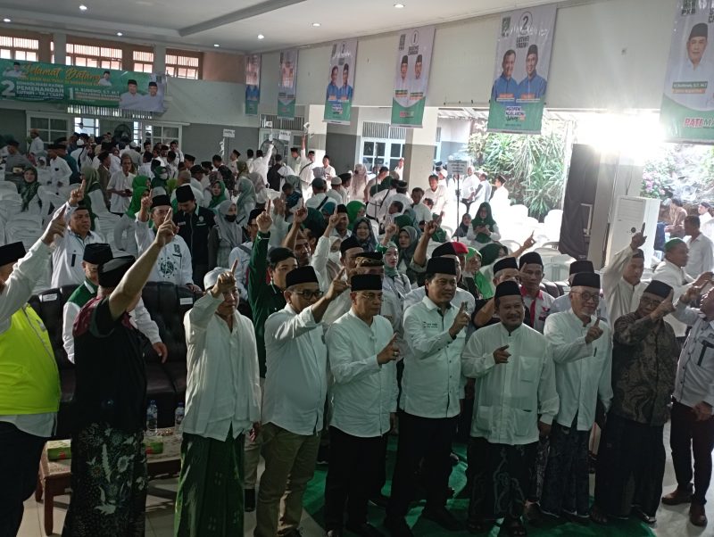 Pasangan calon (Paslon) Bupati & Wabup Pati nomor urut 01, Sudewo dan Risma Adhi Chandra (Sudewo-Candra). Foto: Bang Horor 