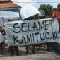 Aksi unjuk rasa di Balai Desa Tawangharjo, Kecamatan Wedarijaksa, Kabupaten Pati. Foto: Bang Horor